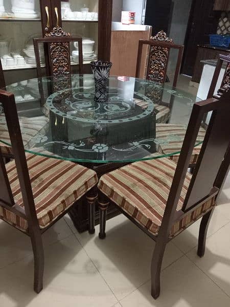 Dining table / Luxury Dinning Table / 6 Chairs / Top glass dining 5