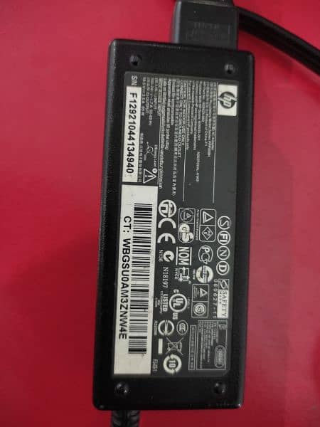 HP laptop charger 65W 4