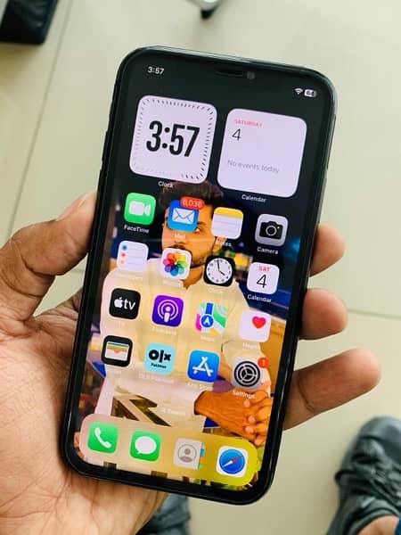 iphone 11 Non Pta available for sale 1