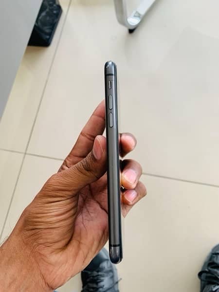 iphone 11 Non Pta available for sale 2