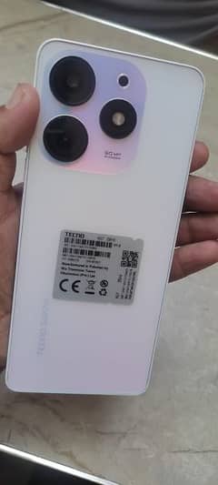 Tecno spark 10 pro 0