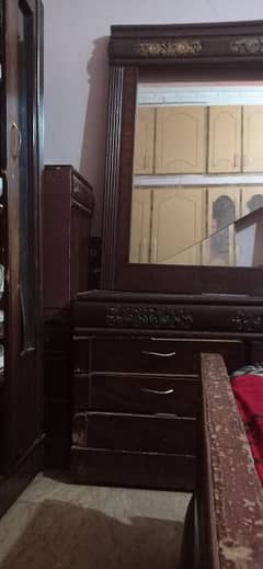 dressing table