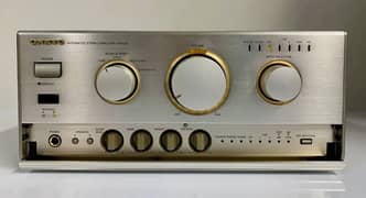 Onkyo m 922 Amplifier. .