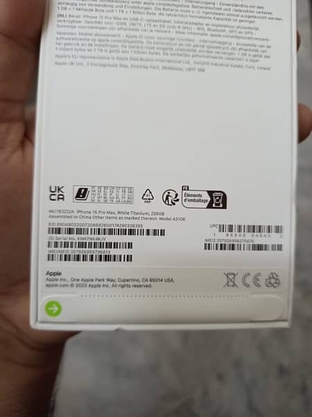 Iphone 15 Pro Max 256GB Factory Unlock Box Pack 0