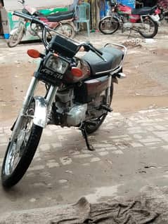 HONDA 125 2022