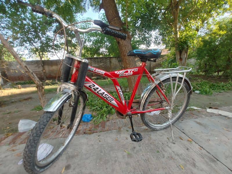 Sony Cycle . Size 24". Red Color 0