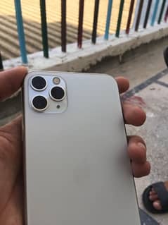 iphone 11pro max 256gb