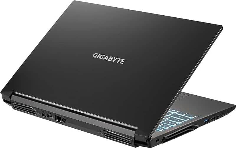 Gigabyte Gaming Laptop 4