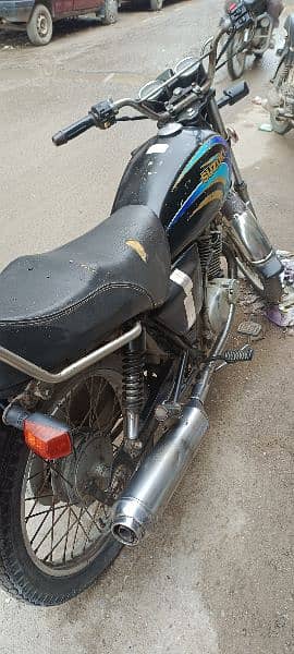 suzuki gs 150 8