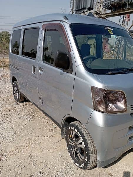 Daihatsu Hijet 2011 3