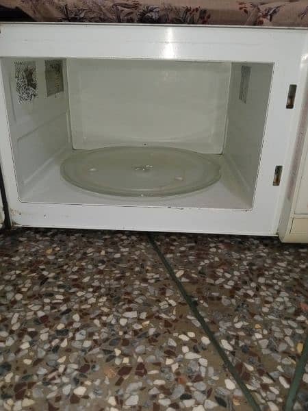 microwave oven for sale Daewoo company 2