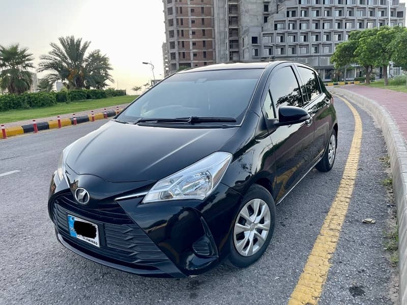 Toyota Vitz 2017 1