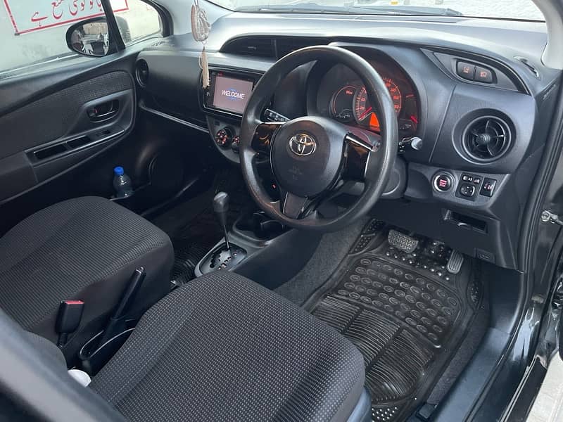 Toyota Vitz 2017 4