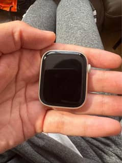 Apple watch series 7 45 mm STARLIGHT