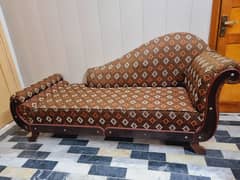 Dewan 3 Seater 6.5 Feet.