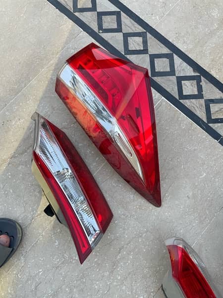 Toyota Corolla 2015 model back lights for sale 2