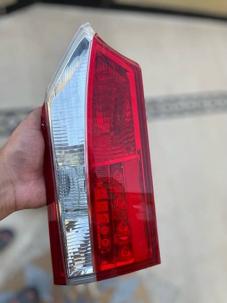 Toyota Corolla 2015 model back lights for sale 3