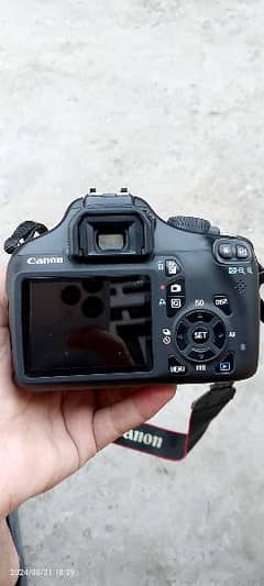 Canon EOS 1100d