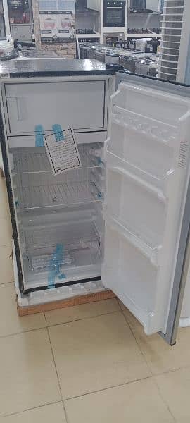 DAWLANCE REFRIGERATOR 1