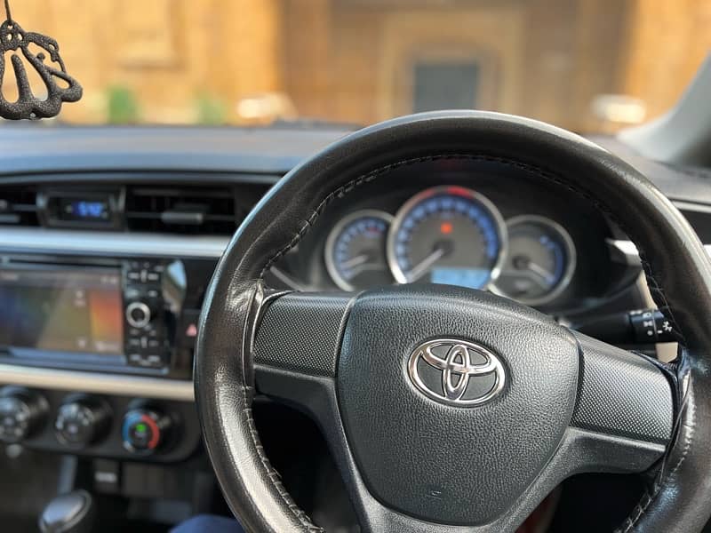 Toyota Corolla Altis 2017 7