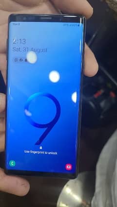 samsung  note 9 very beautiful looking and cheap 0