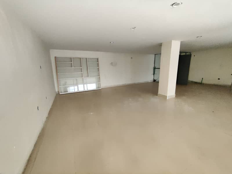 6.5 Marla Ground And Mezzanine For Rent In DHA Phase 2,Block Q,Pakistan,Punjab,Lahore 9