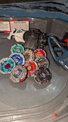 ORIGNAL TAKARA TOMY BEYBLADES