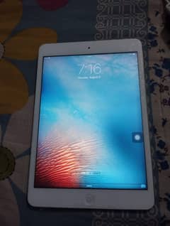 Ipad 64 gb urgent sale