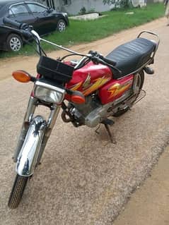 Honda 125 model 2021 Karachi number urgent sale (03361309102)