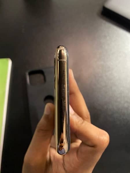 iPhone 11promax256gb fu 1