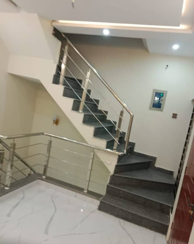 5 MARLA DOUBLE STOREY HOUSE ON 40 FT ROAD AVAILABLE FOR SALE IN DHA 11 RAHBAR 5