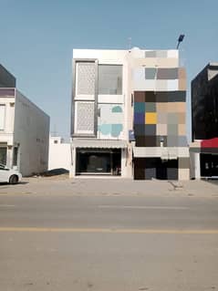 3 MARLA COMMERCIAL PLAZA (GROUND + TWO FLOOR) WITH 30 FEET CAR PARKING @ MAIN 80 FEET ROAD IN AL KABIR TOWN PHASE 2 BLOCK USMAN 0