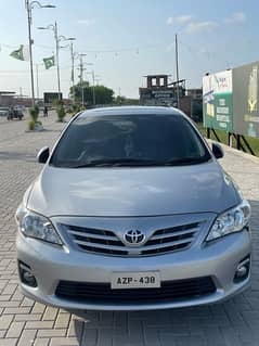 Toyota Corolla Altis 2013