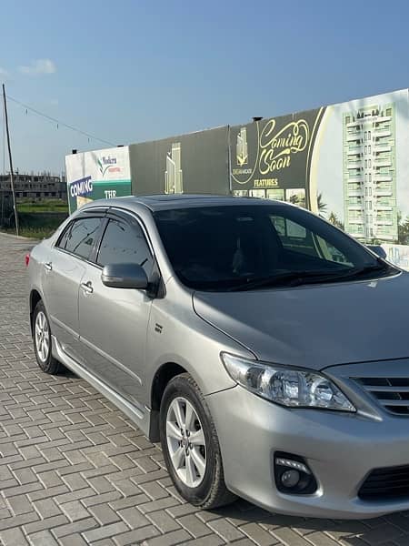 Toyota Corolla Altis 2013 1