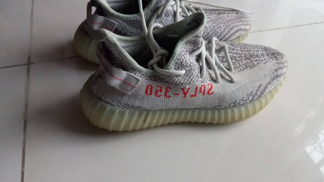 Adidas yeezy V2 blue tint 3