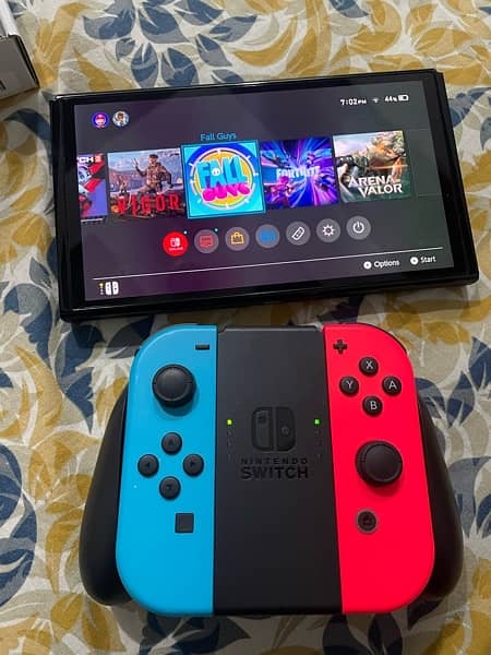 NINTENDO SWITCH OLED NON JAIL BREAK 4