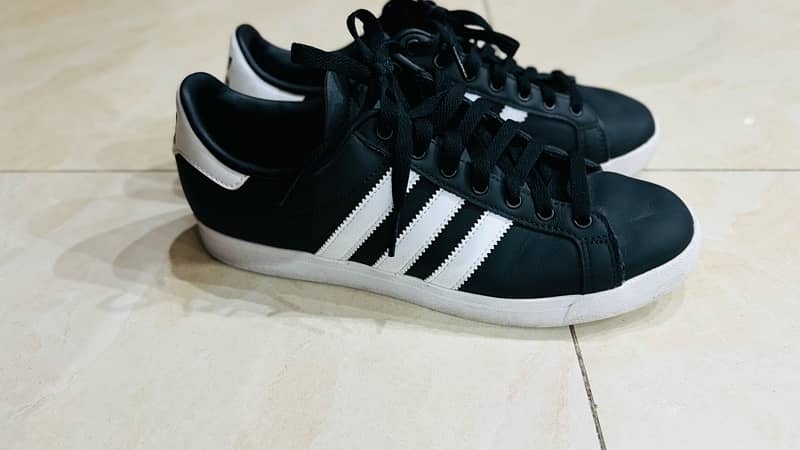 Addidas Sneakers 3