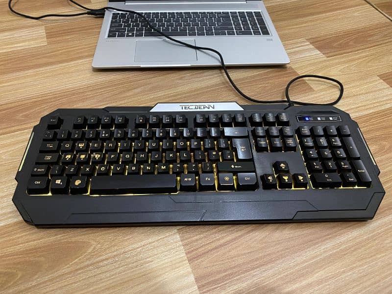 RGB GAMING KEYBOARD FOR SALE 3