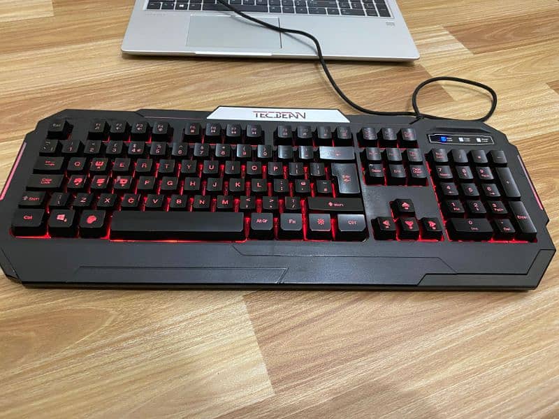 RGB GAMING KEYBOARD FOR SALE 4