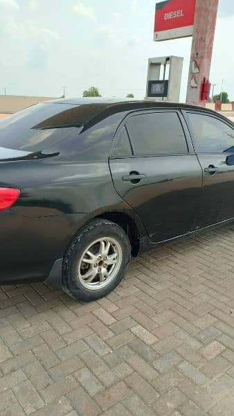 Toyota Corolla GLI 2010 12