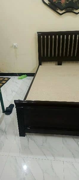 Urgent For Sale Double Bed Reason Shifting abroad 8