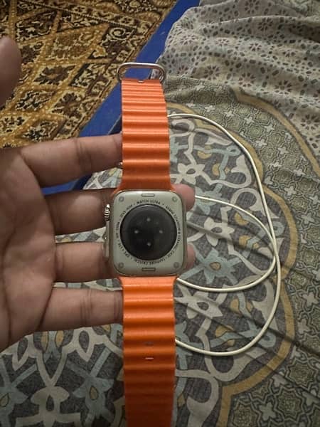 watch 8 ultra with apple logo 3