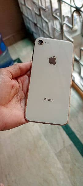 iphone 8 non PTA 64gb 5