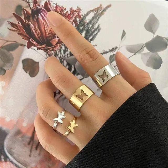 Rings Set (4 Pcs) 0