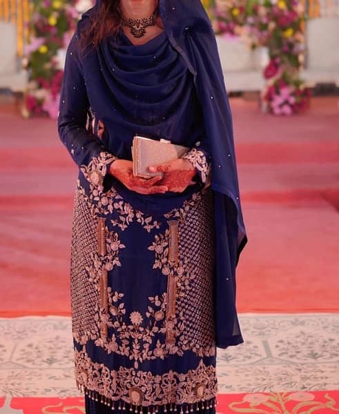 Heavy formal| Bisma amir| blue| 3 piece 3