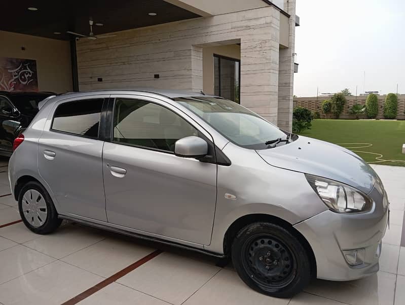 Mitsubishi Mirage 2016 1.0G 3