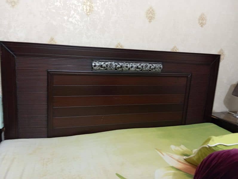 king size bed 3