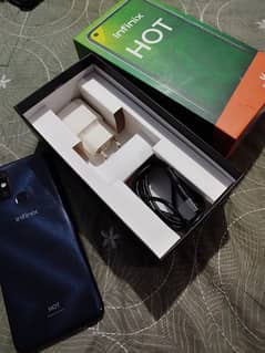 Infinix hot 10