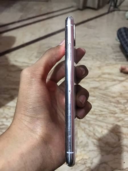 IPhone X 64GB PTA Approved 5