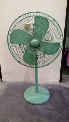 pedestal fan. selling urgent